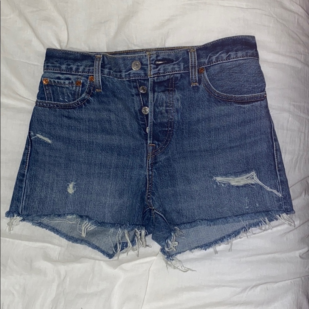 Levi’s Wedgie Shorts